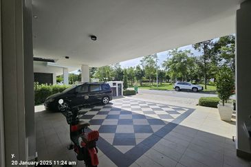 Tenderfields @ Eco Majestic