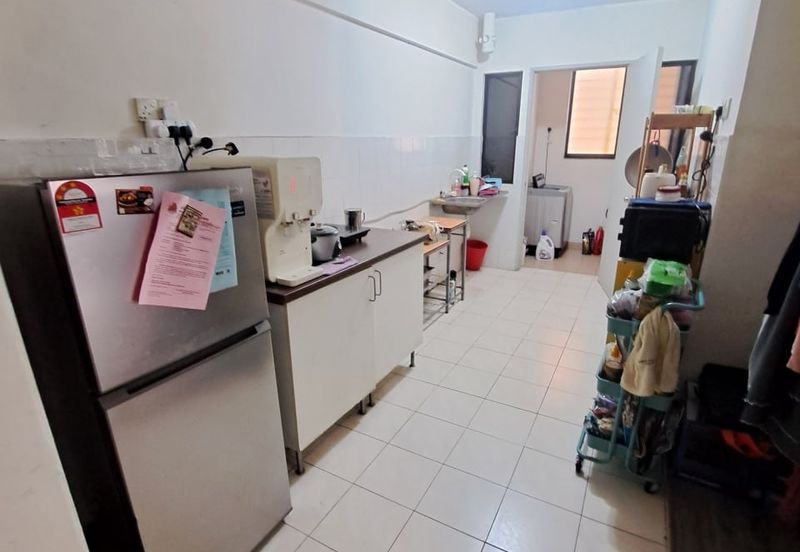 Putra Villa Kondominium