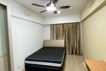 Royalle Condominium @ North Kiara