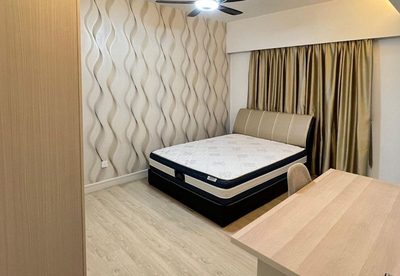 Royalle Condominium @ North Kiara