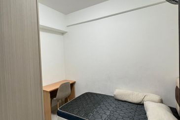 Royalle Condominium @ North Kiara