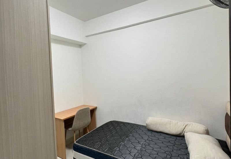 Royalle Condominium @ North Kiara