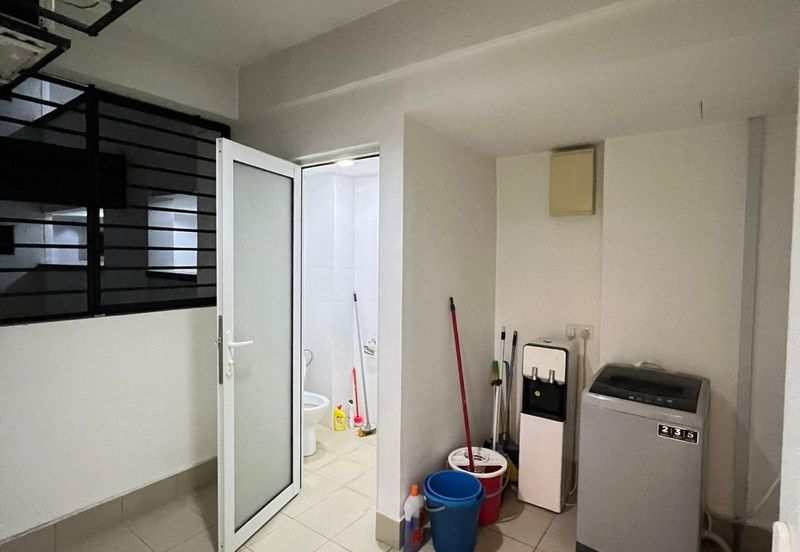 Royalle Condominium @ North Kiara