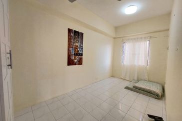 Casa Venicia Condominium