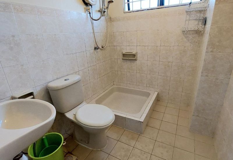 Casa Venicia Condominium