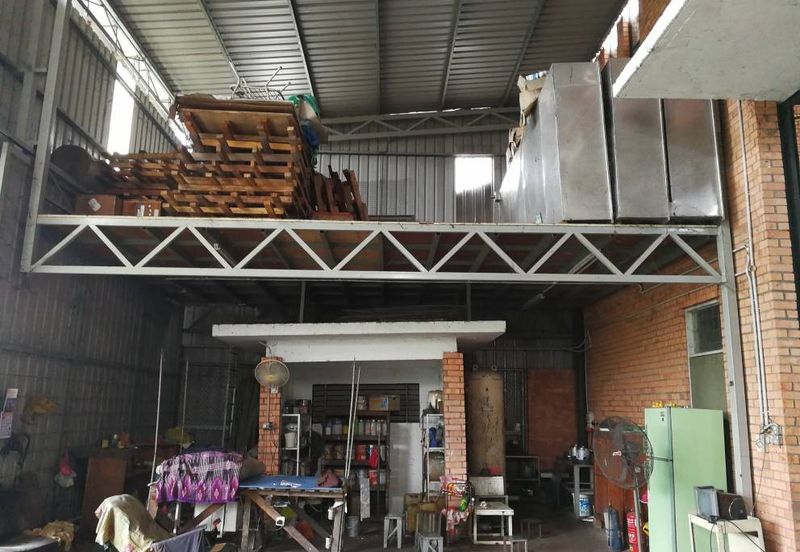 Corner lot factory for sale at Shah Alam, sek 34 