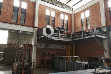 Corner lot factory for sale at Shah Alam, sek 34 