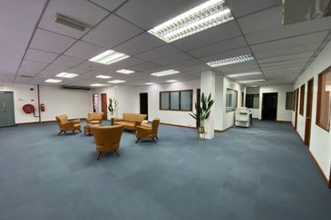 Elite 33 Signature Business Park