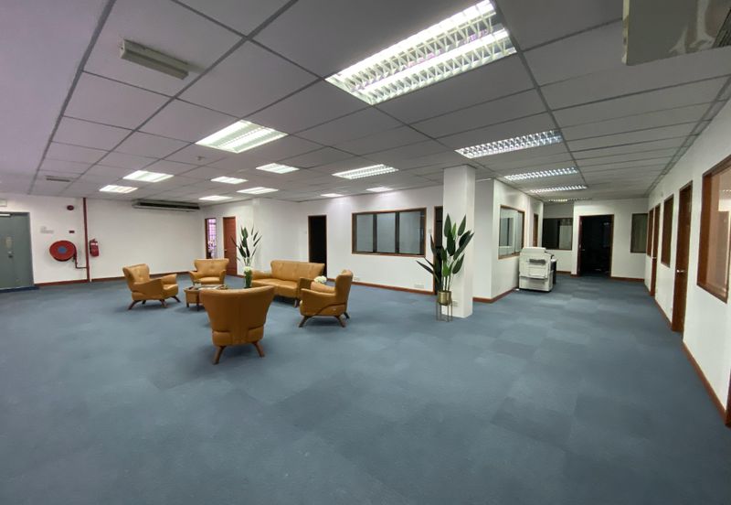 Elite 33 Signature Business Park