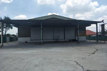 Warehouse for rent at Klang