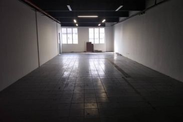 Warehouse for rent at Klang
