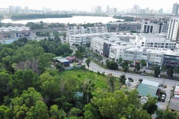 Jalan Kenari, Bandar Puchong Jaya