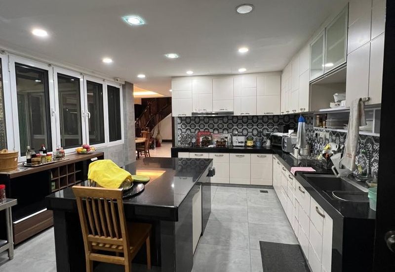 Damansara Heights (Bukit Damansara)