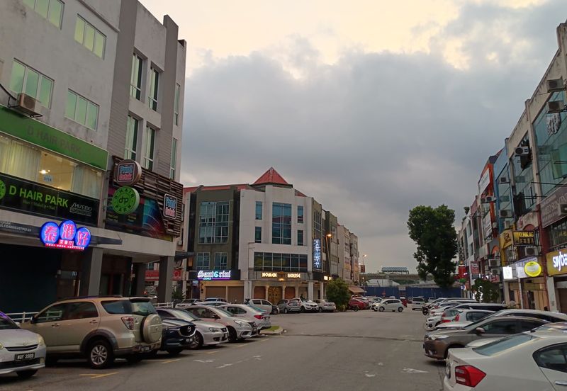 Bandar Puteri Puchong, Puchong, Commercial, Shop lot, Corner, Main road, For rent 