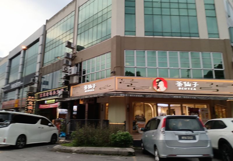 Bandar Puteri Puchong, Puchong, Commercial, Shop lot, Corner, Main road, For rent 