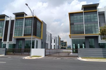 Cipta Industrial Park @ Serenia City