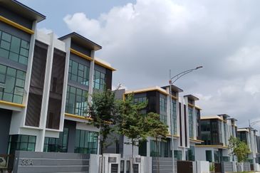 Cipta Industrial Park @ Serenia City