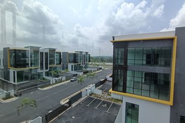 Cipta Industrial Park @ Serenia City