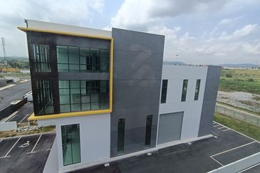 Cipta Industrial Park @ Serenia City