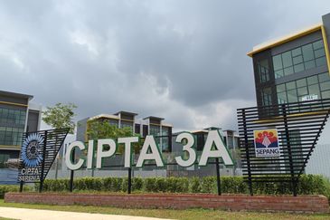 Cipta Industrial Park @ Serenia City