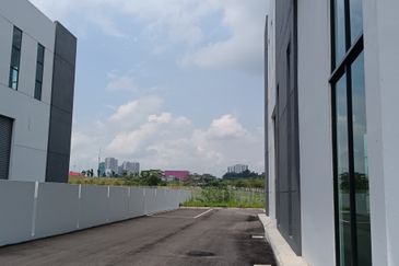 Cipta Industrial Park @ Serenia City