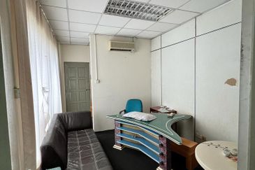 Bukit Jelutong Industrial Park