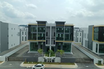 Cipta Industrial Park @ Serenia City