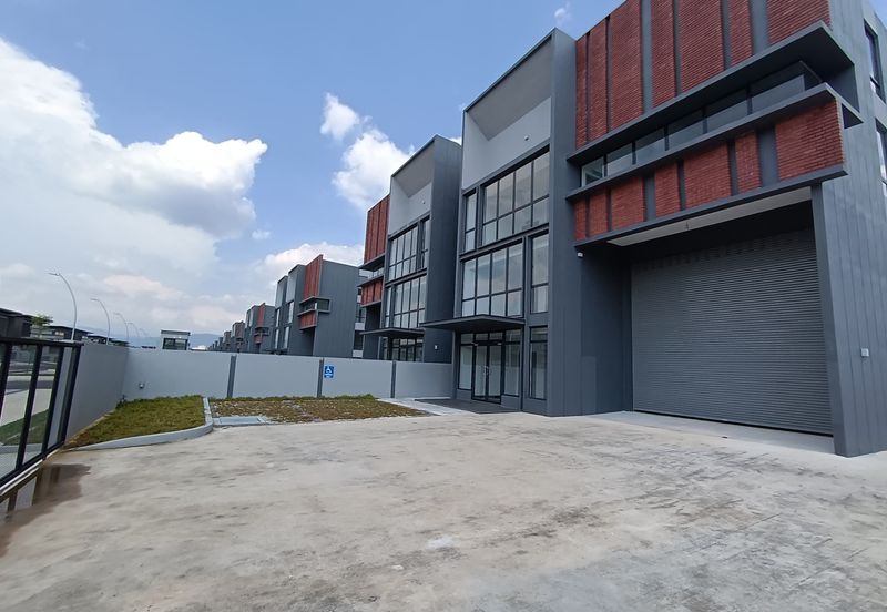 Elmina Business Park