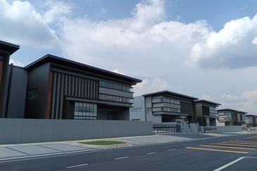 Elmina Business Park