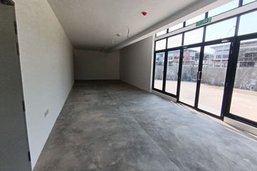 Elmina Business Park