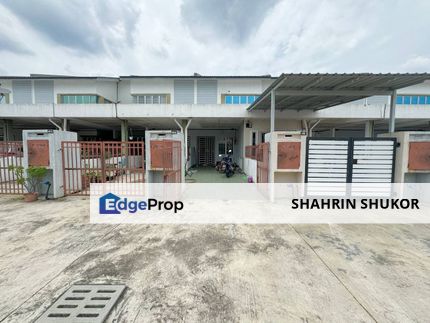 TOWNHUSE TAMAN UDANG CENDANA KG SUNGAI UDANG / KG DELEK KLANG Upper Unit FOR SALE , Selangor, Klang