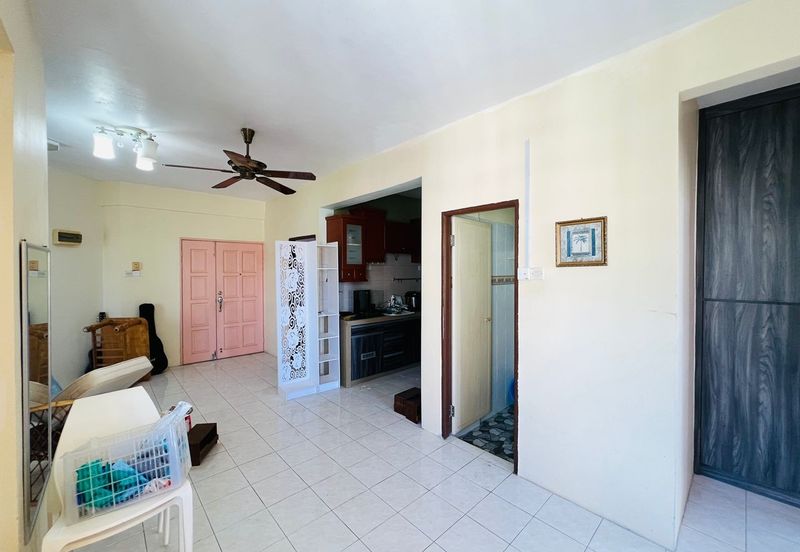 Desa Bayan Apartment