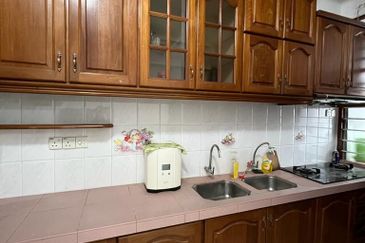 Cangkat Sungai Ara 8