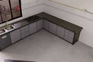 Cangkat Sungai Ara 8