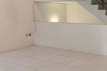 Cangkat Sungai Ara 8