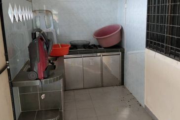 Cangkat Sungai Ara 8