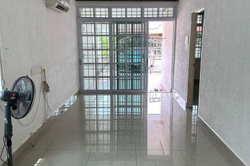 Lintang Sungai Ara 1