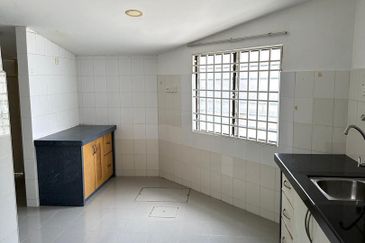 Lintang Sungai Ara 1