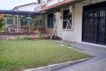 [1920sf] 2 STOREY TERRACE JALAN PERMAI GELUGOR Bukit Gambier LANDED