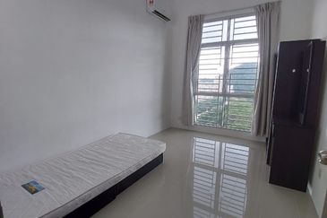 Boulevard Condominium