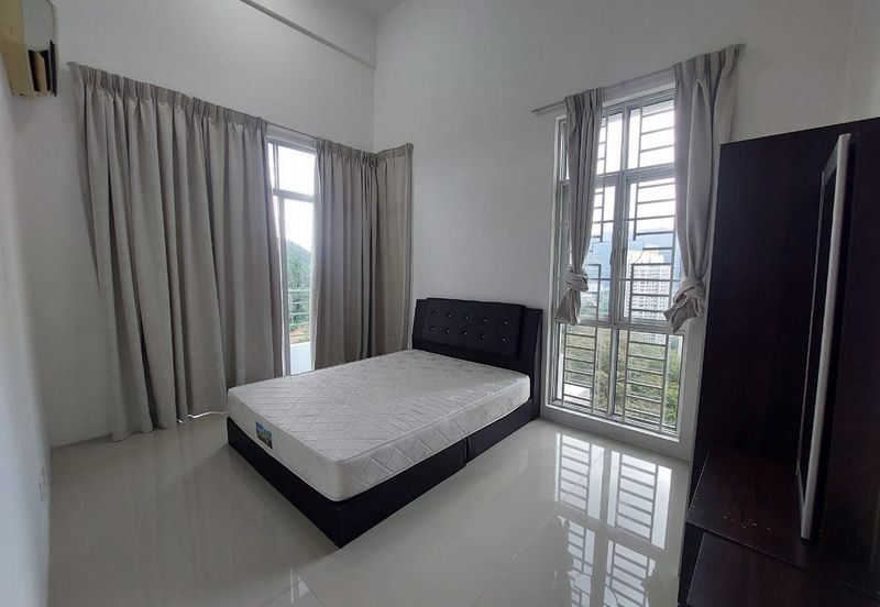 Boulevard Condominium