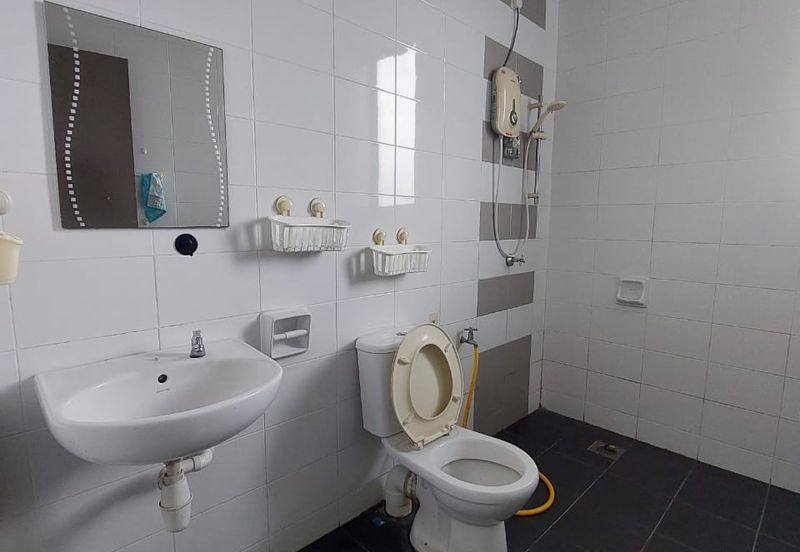 Boulevard Condominium