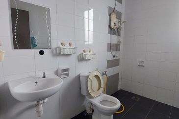 Boulevard Condominium