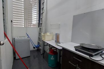 Boulevard Condominium