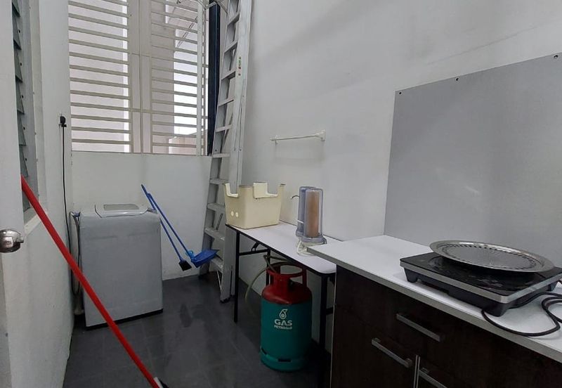 Boulevard Condominium