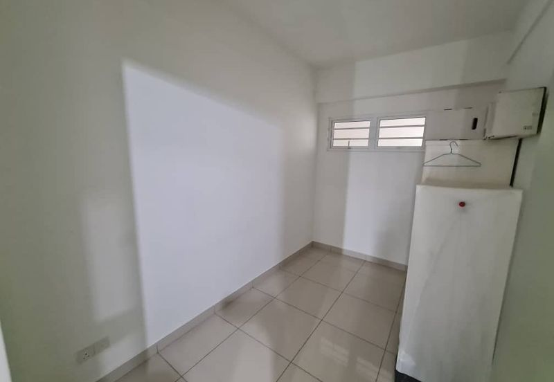 Tropicana Bay Residences