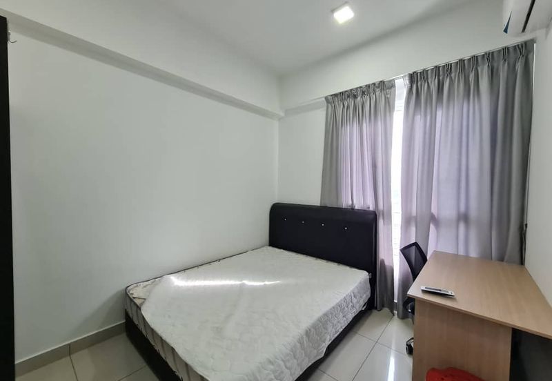 Tropicana Bay Residences