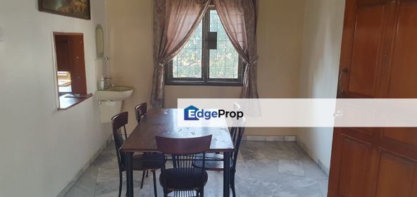 Mutiara Court 2 Gelugor Duplex unit 1400sf 2 Car Park Island Glades, Penang, Gelugor