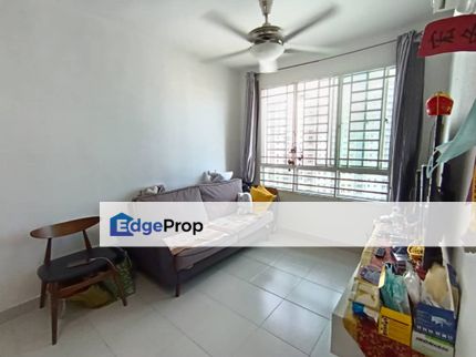 Centrio Avenue Gelugor 2 Car Park Corner unit Middle Floor, Penang, Gelugor