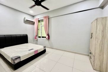 Summerton Condominium